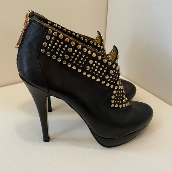 Ted Baker London Langley Court Gold studded Leather booties - Picture 4 of 8